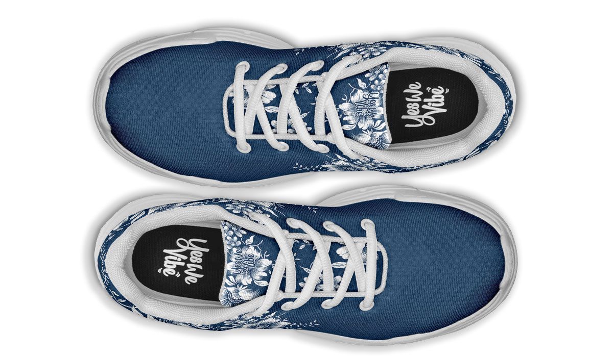 Chunkysneakers-105beautifulwhiteflowers02429-WT-YWV-STR7.jpg